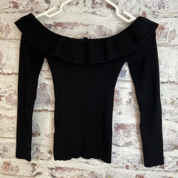 Guess off shoulder sweater - Picture 2 of 4